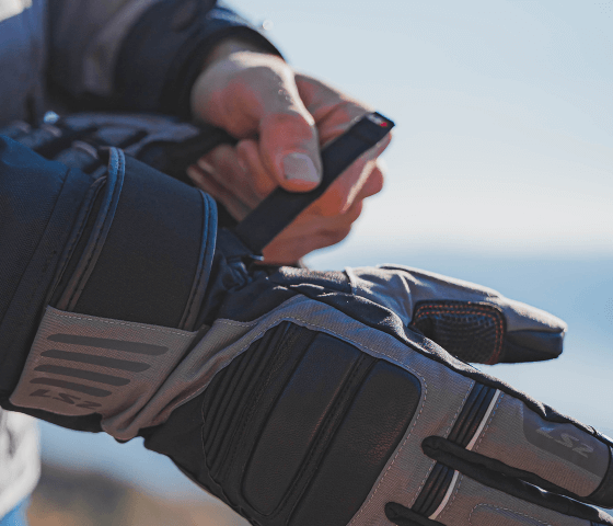 LS2 Frost Black/Grey MAN